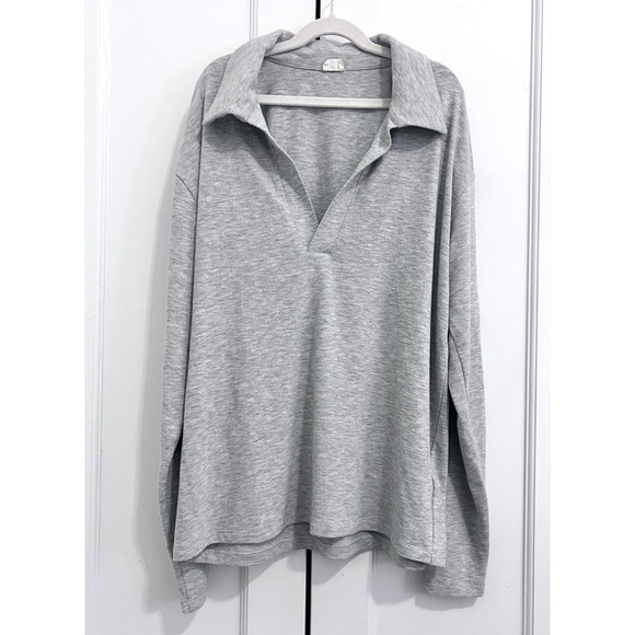 Aritzia Wilfred Free V-Neck Polo Sweater in Light Gray - Size S - Picture 2 of 5